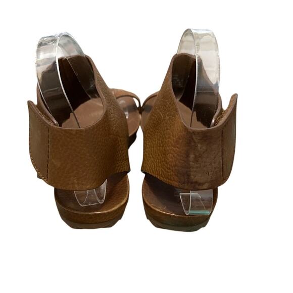 Pedro Garcia Vania Toe Ring Leather Sandals Brown Size  9 *FLAW* - Picture 4 of 8
